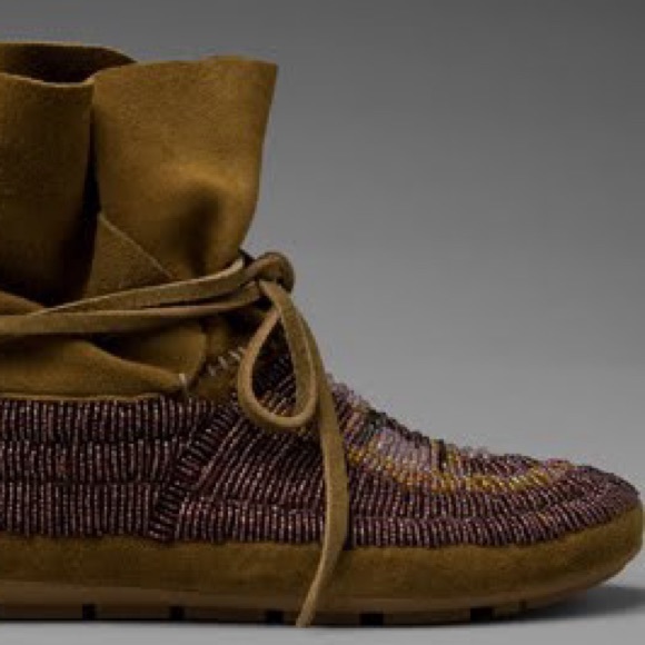 HOUSE OF HARLOW 1960 "Maddie" Moccasin Booties - Picture 5 of 6